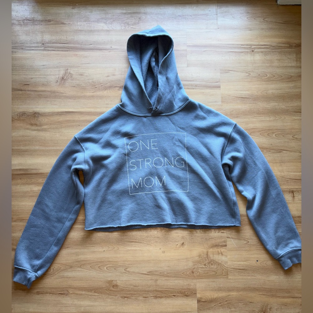 Strong mama Crop hoodie